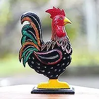Direct From Manufacturer Brave RoosterHand Painted Albesia Wood Rooster Statuette