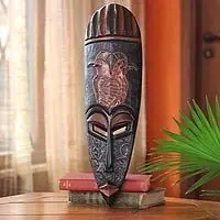 Vigilant BirdsAfrican wood mask One Day Deal