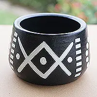 Viral Gboane IIGeometric-Themed Black & White Ceramic Decorative Flower Pot