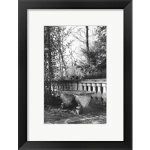 Worldwide Shipping Garden Grace IIIby Laura Denardo