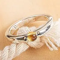 Vantage PointContemporary Citrine Solitaire Ring Fresh Stock
