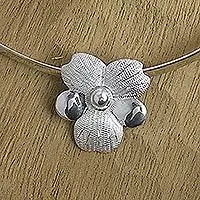 Hot Picks Solola BouquetSterling silver flower choker